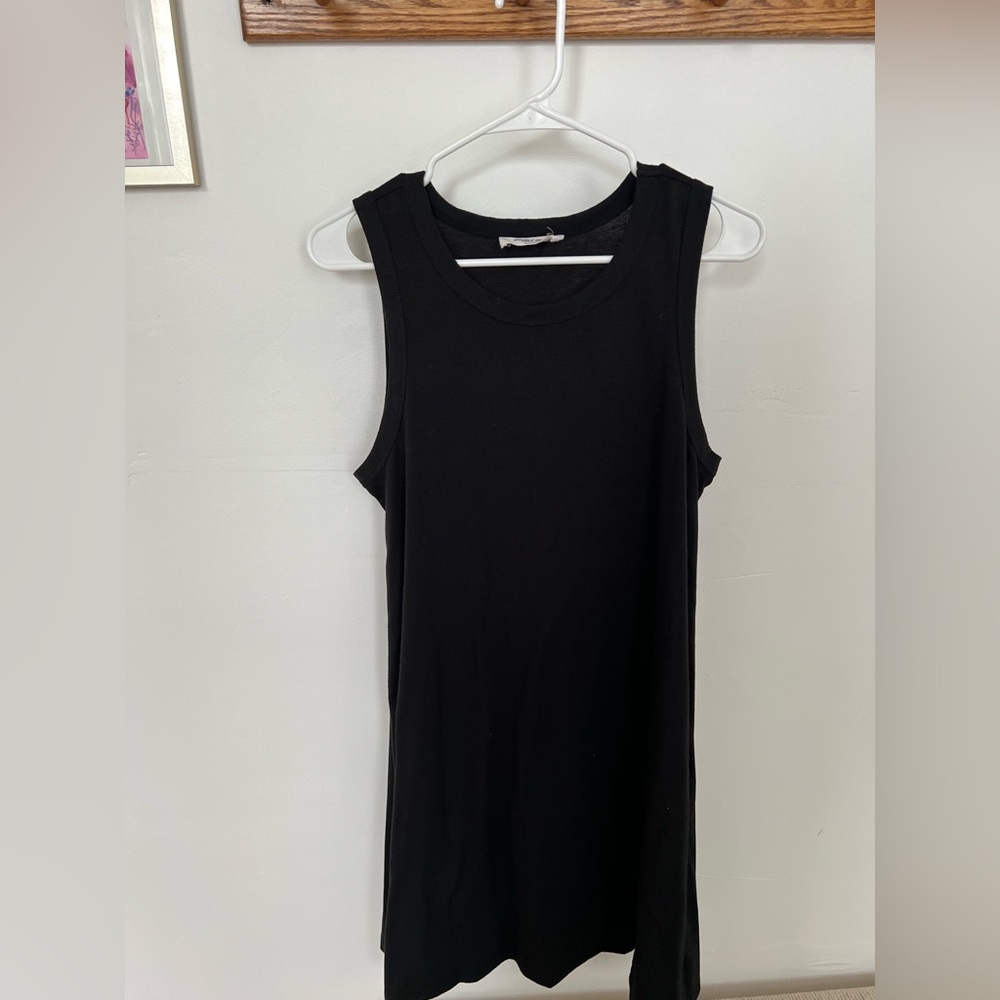 Double Zero Black Sleeveless Top